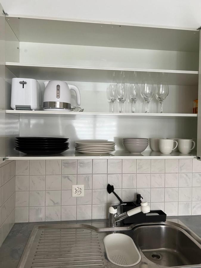 Black&White Apartment Uzwil Екстериор снимка
