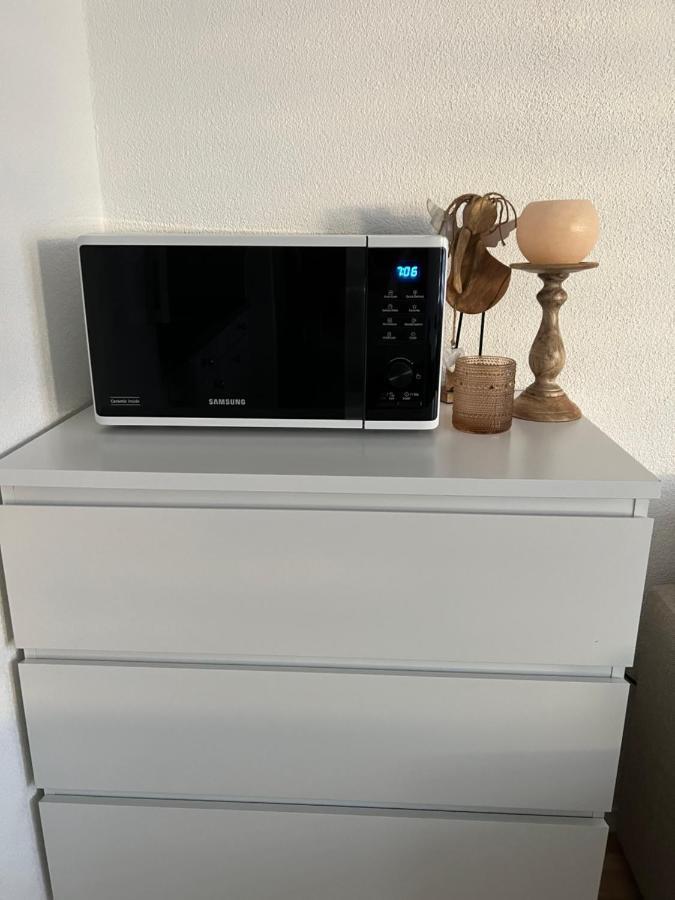 Black&White Apartment Uzwil Екстериор снимка